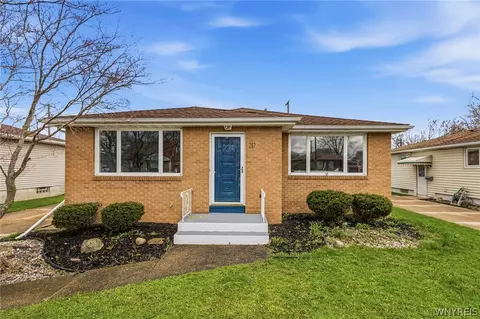 267 Nagel Dr, Cheektowaga, NY 14225