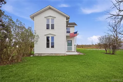 Exterior - 4350 Mapleton Rd, Pendleton, NY 14094 photo 6 of 6