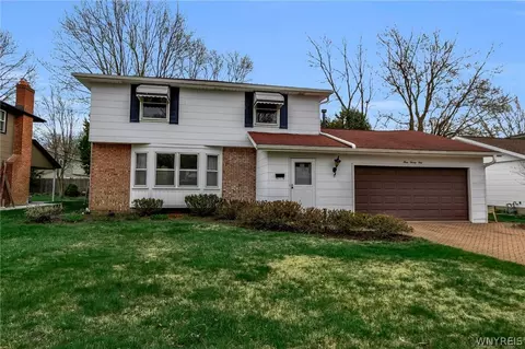 329 Seabrook Dr, Amherst, NY 14221