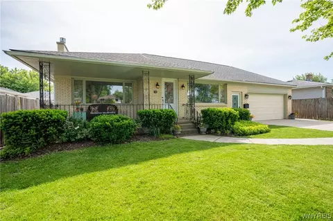 135 Alberta Dr, Amherst, NY 14226