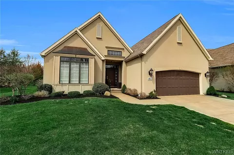 162 Stonham Way, Amherst, NY 14221