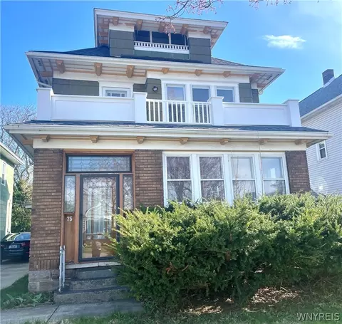 75 Harding Rd, Buffalo, NY 14220