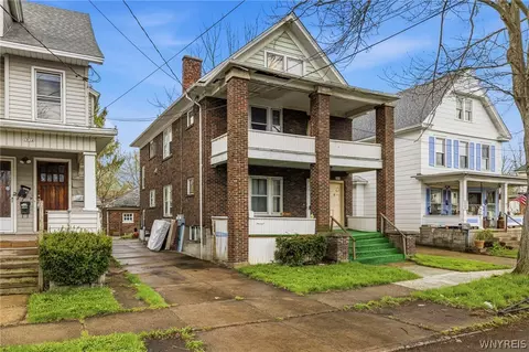 2000 La Salle Ave, Niagara Falls, NY 14301