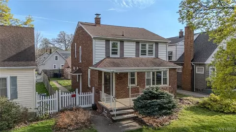 2215 Forest Ave, Niagara Falls, NY 14301