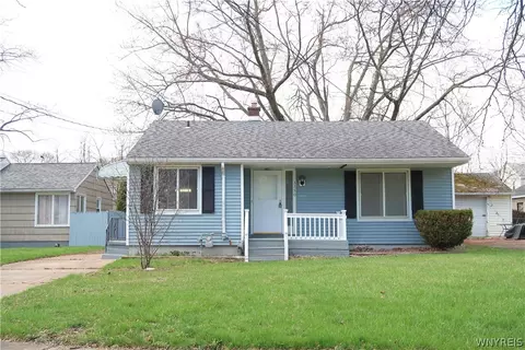 3750 Deveaux St, Niagara Falls, NY 14305