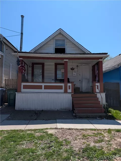 93 Austin St, Buffalo, NY 14207