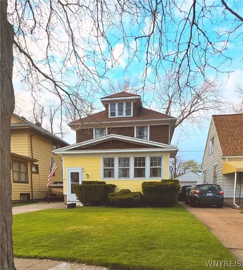 320 Knowlton Ave, Buffalo, NY 14217