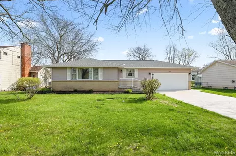 1848 Bedell Rd, Grand Island, NY 14072