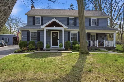1845 Dodge Rd, East Amherst, NY 14051