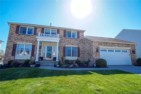 70 Nina, West Seneca, NY 14224