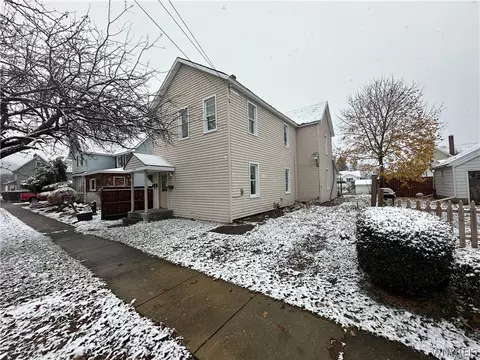 1206 Spruce St, Olean, NY 14760 photo 3