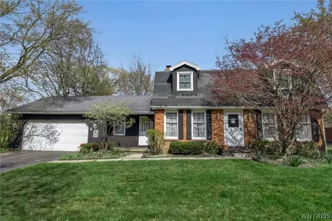 5 Burning Bush, Orchard Park, NY 14127