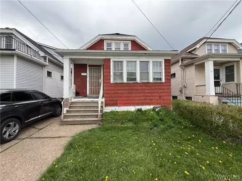18 Wilkes Ave, Buffalo, NY 14215