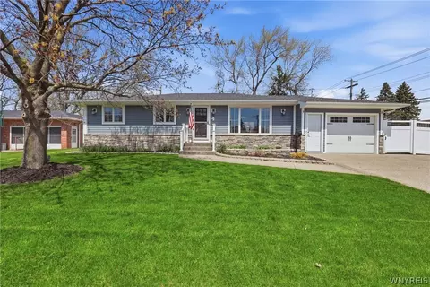 4 Frantzen, Cheektowaga, NY 14227