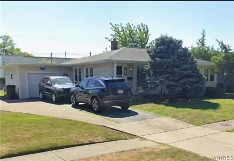 101 Glenhurst Rd, Tonawanda, NY 14150