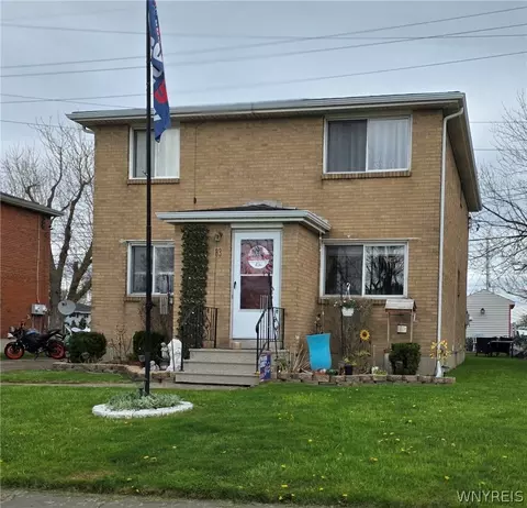83 Sable Palm Dr, Cheektowaga, NY 14225