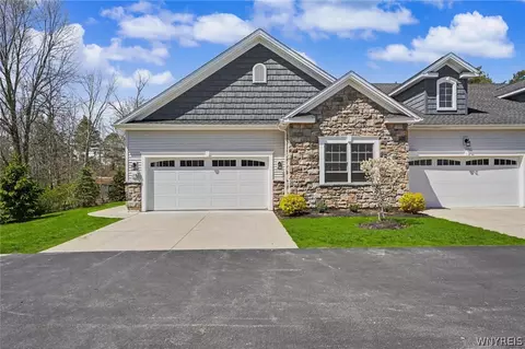 9423 Heritage Path #D, Clarence Center, NY 14032
