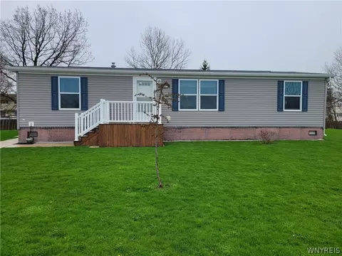 4029 Seneca Pkwy #55, Niagara, NY 14304