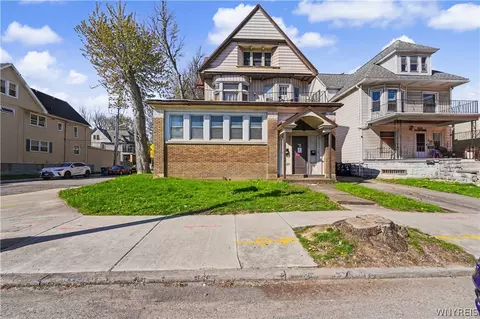 2009 Seneca St, Buffalo, NY 14210
