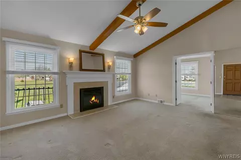 Living - 660 Youngs Rd #E, Amherst, NY 14221 photo 6 of 7