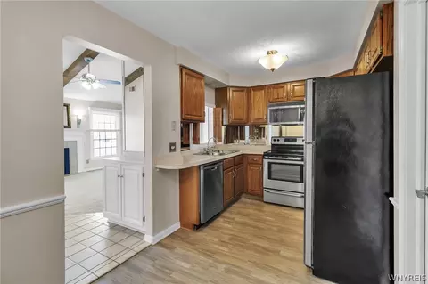 Kitchen - 660 Youngs Rd #E, Amherst, NY 14221 photo 4 of 4