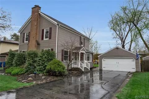 171 Thistle Lea, Amherst, NY 14221