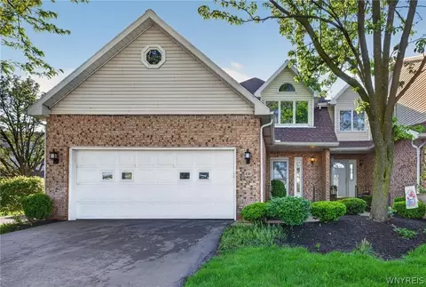 232 Niagara Shore Dr, Tonawanda, NY 14150