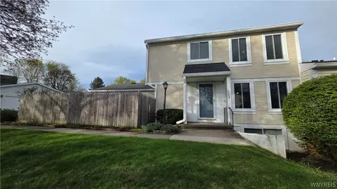 204 Greenway Blvd, Riga, NY 14428