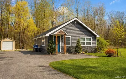 6855 Revere Dr, Evans, NY 14047