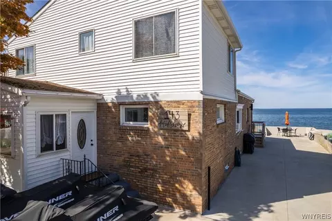 143 Midshore Dr, Buffalo, NY 14219
