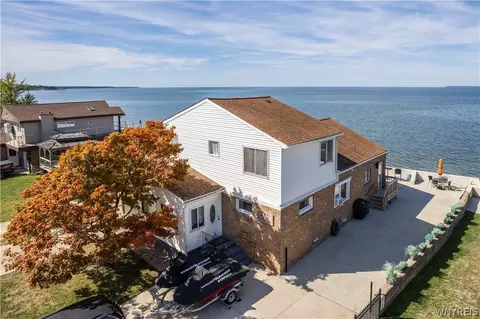 143 Midshore Dr, Buffalo, NY 14219