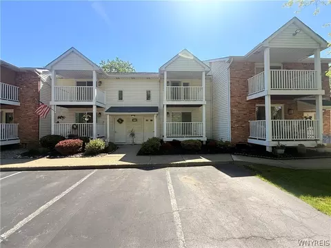 4619 Chestnut Ridge Rd #L, Amherst, NY 14228