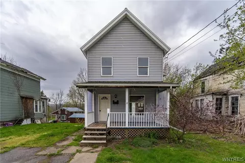 392 Buffalo St, Gowanda, NY 14070