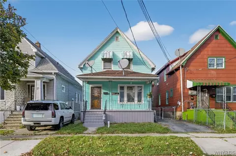 22 Schreck Ave, Buffalo, NY 14215