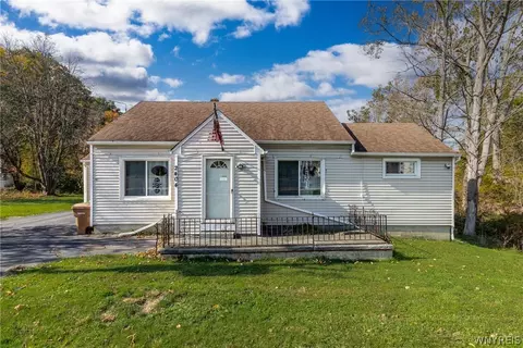 2404 Union Rd, Cheektowaga, NY 14227