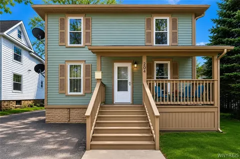 204 Prospect Ave, Ridgeway, NY 14103