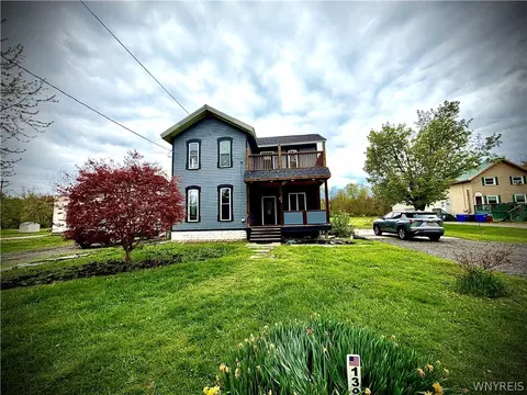139 S Main St, Evans, NY 14006