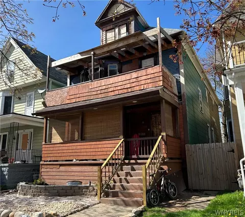 368 Bird Ave, Buffalo, NY 14213