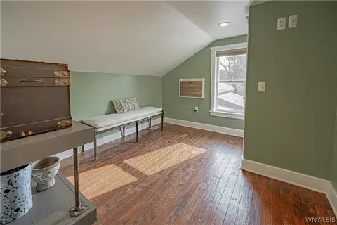 Bedroom - 2367 Hess Rd, Appleton, NY 14008 photo 6 of 7