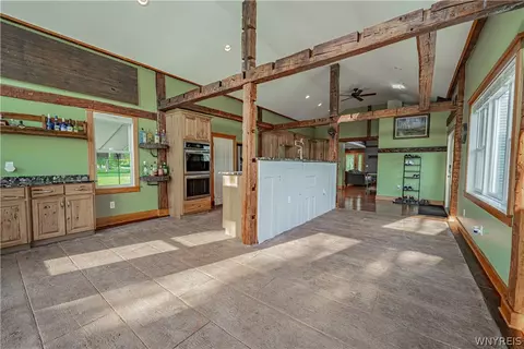 Entry Way - 2367 Hess Rd, Appleton, NY 14008 photo 4 of 11