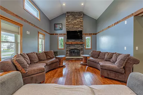Living - 2367 Hess Rd, Appleton, NY 14008 photo 1 of 2