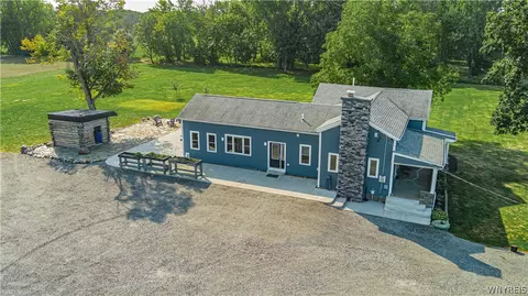 Exterior - 2367 Hess Rd, Appleton, NY 14008 photo 7 of 7