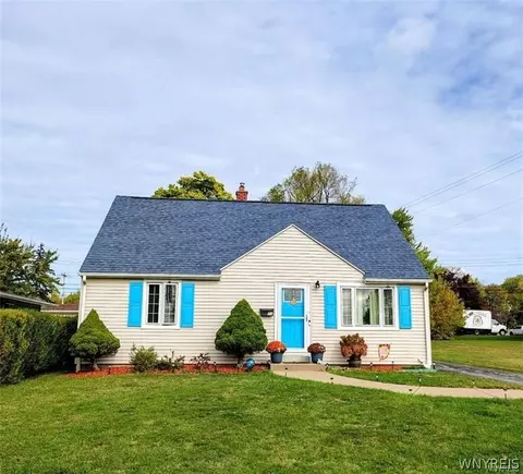 76 Sandra Dr, Cheektowaga, NY 14225