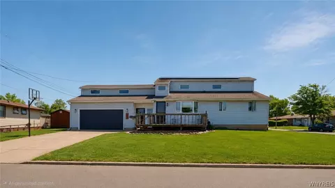 37 Norman Dr, Depew, NY 14043