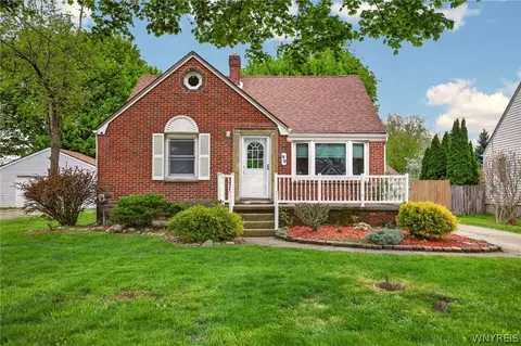 99 Creekward Dr, West Seneca, NY 14224