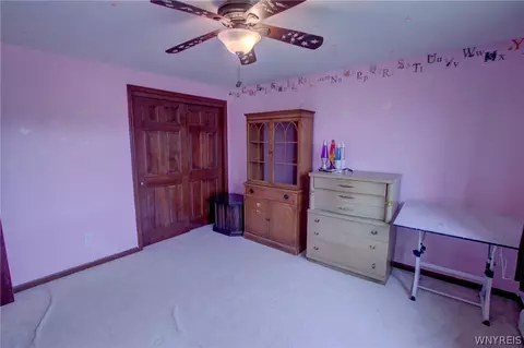 Bedroom - 5 Hidden Trl, Lancaster, NY 14086 photo 6 of 8