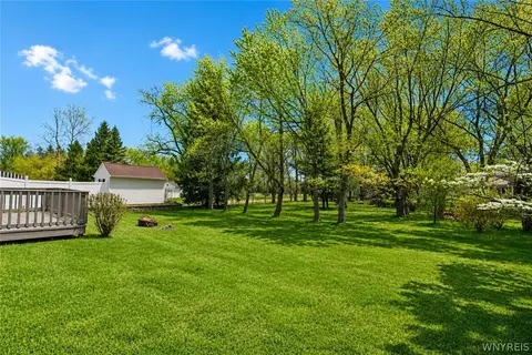 Exterior - 5 Hidden Trl, Lancaster, NY 14086 photo 3 of 6