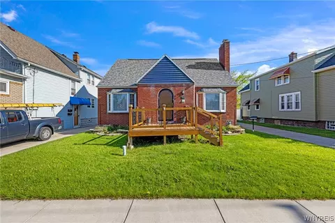 96 Straley Ave, Buffalo, NY 14211