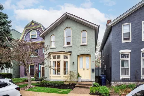 112 Johnson Park, Buffalo, NY 14201