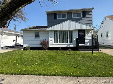 364 Cleveland Dr, Buffalo, NY 14223